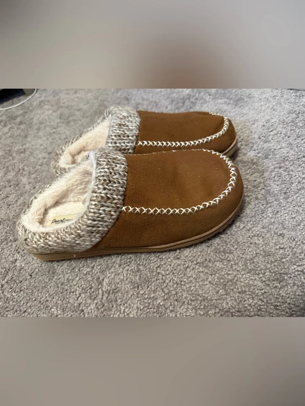Dearfoams Brown slippers with white zigzag stitching, worn Size XL US 11-12
